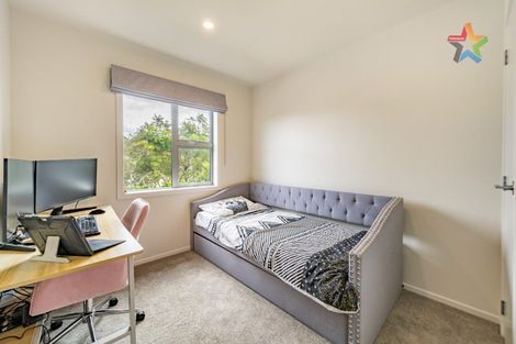 Photo of property in 9 Mcgrath Way, Taita, Lower Hutt, 5011