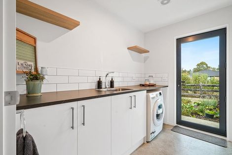 Photo of property in 81 Kingsdowne Drive, West Melton, 7618