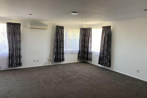 Photo of property in 162a Springs Road, Hornby, Christchurch, 8042