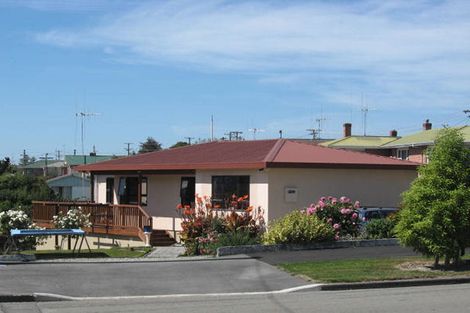 Photo of property in 16 Barnes Street, Glenwood, Timaru, 7910