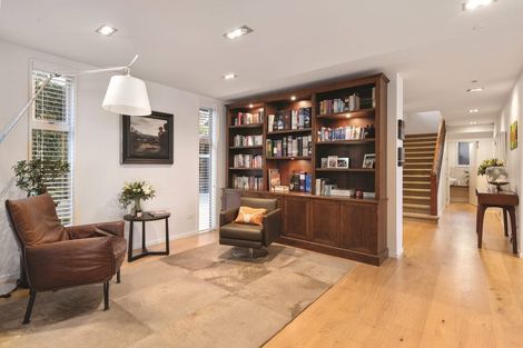 Photo of property in 25 Huntly Road, Campbells Bay, Auckland, 0630