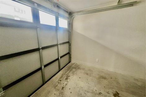 Photo of property in 28 Routley Drive, Glen Eden, Auckland, 0602