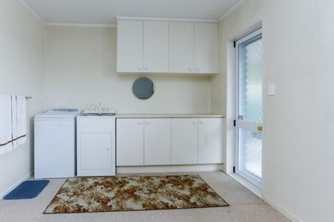 Photo of property in 2/102 Terrace Road, Parkvale, Hastings, 4122