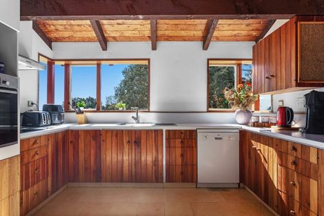 Photo of property in 306 Tablelands Road, Tirohanga, Opotiki, 3197