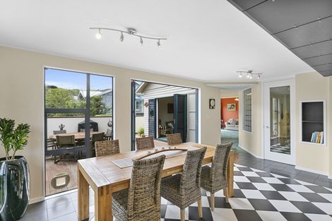 Photo of property in 80 Parkvale Road, Karori, Wellington, 6012