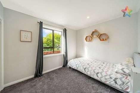 Photo of property in 21 Bledisloe Crescent, Wainuiomata, Lower Hutt, 5014