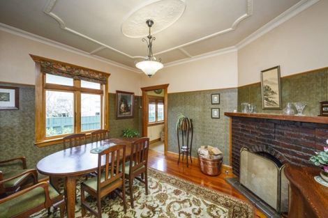 Photo of property in 10 Miro Street, Takaro, Palmerston North, 4410