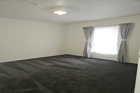 Photo of property in 3/10 Aubrey Street, Waitara, 4320