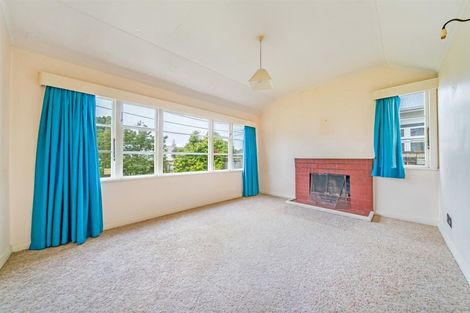 Photo of property in 13 Pirie Crescent, Moera, Lower Hutt, 5010