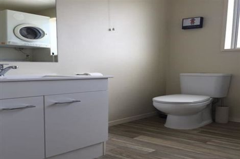 Photo of property in 4/166 Yaldhurst Road, Sockburn, Christchurch, 8042