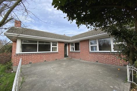 Photo of property in 14 Springhill Street Avonhead Christchurch City