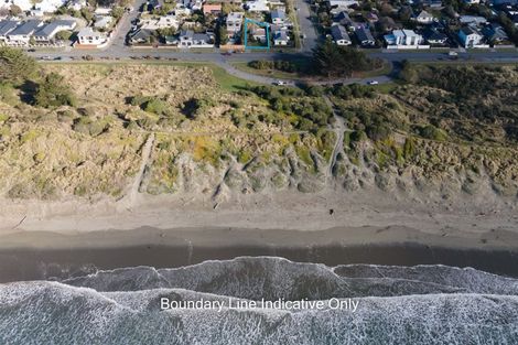 Photo of property in 347 Marine Parade, New Brighton, Christchurch, 8061