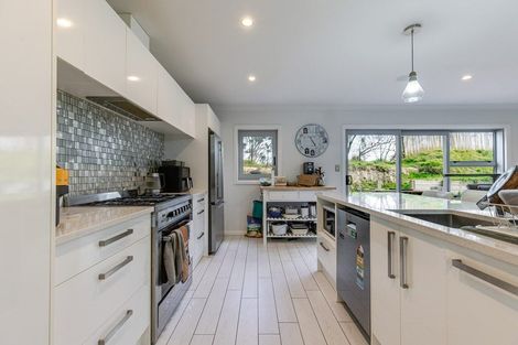 Photo of property in 127 Atawhai Road, Fitzherbert, Palmerston North, 4410