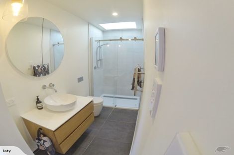 Photo of property in 12 Malcolm Avenue, Cashmere, Christchurch, 8022