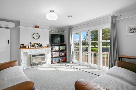 Photo of property in 69 Vogel Street, Cambridge, 3434