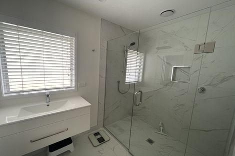 Photo of property in 459 Don Buck Road, Massey, Auckland, 0614