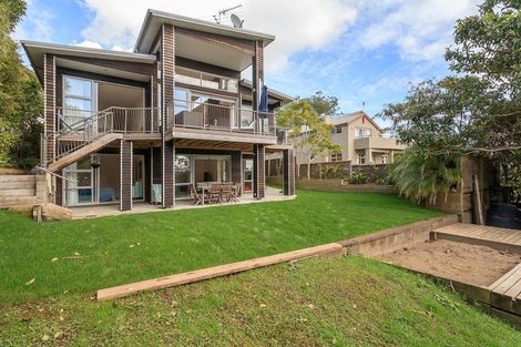Photo of property in 59 Park Rise, Campbells Bay, Auckland, 0630
