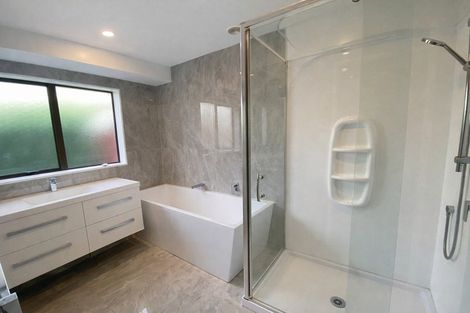 Photo of property in 12 Freelance Terrace, Pahurehure, Papakura, 2113