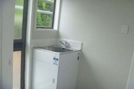 Photo of property in 2/2 Walter Strevens Drive, Conifer Grove, Takanini, 2112