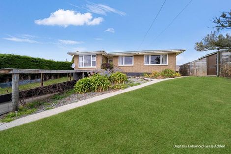 Photo of property in 1 George Street, Clinton, 9534