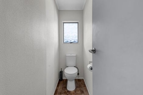 Photo of property in 1 Penrod Drive, Bell Block, New Plymouth, 4312