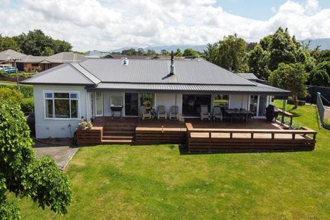 Photo of property in 16 Ruahine Street, Dannevirke, 4930