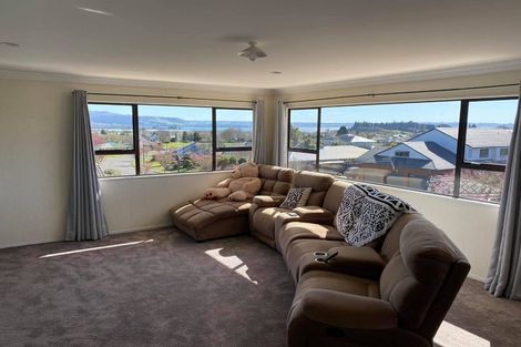 Photo of property in 31 Thelma Place, Lynmore, Rotorua, 3010