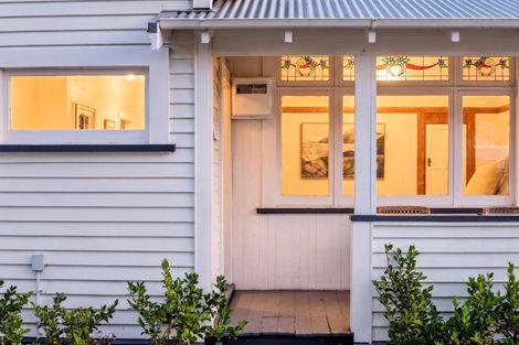 Photo of property in 6 Outram Street, Ahuriri, Napier, 4110