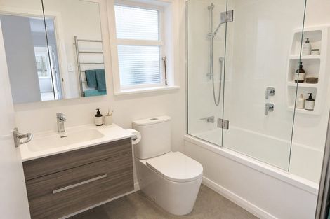 Photo of property in 5 Omar Street, Khandallah, Wellington, 6035