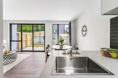 Photo of property in 36 Tokai Place, Glen Eden, Auckland, 0602