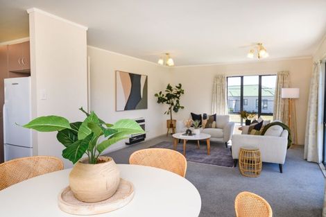 Photo of property in 1 Logan Place, Kelvin Grove, Palmerston North, 4414