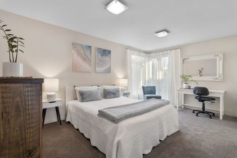 Photo of property in 4a Dawson Street, New Plymouth, 4310
