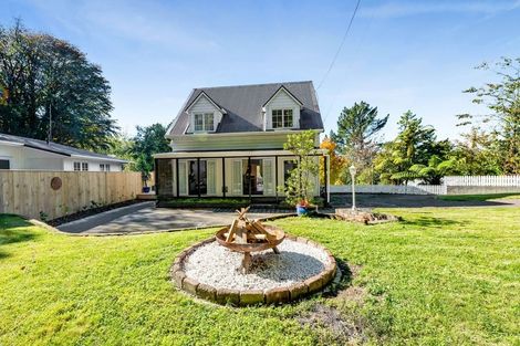 Photo of property in 27 Saxton Road, Upper Vogeltown, New Plymouth, 4310