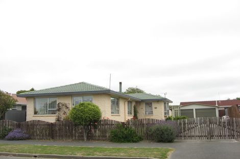 Photo of property in 17 Thorness Street, Avondale, Christchurch, 8061