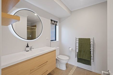 Photo of property in 8 Frame Crescent, Rolleston, 7614