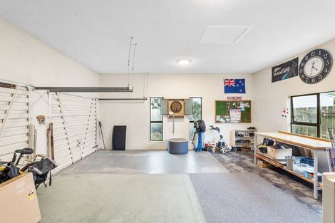 Photo of property in 143 Florence Avenue, Orewa, 0931