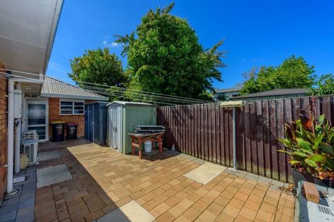 Photo of property in 5 Patricia Place, Harewood, Christchurch, 8051