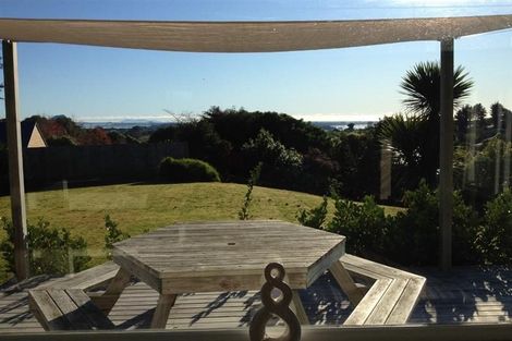 Photo of property in 2 Wade Place, Welcome Bay, Tauranga, 3175