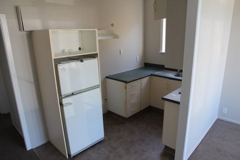 Photo of property in 108 Onepu Road, Lyall Bay, Wellington, 6022