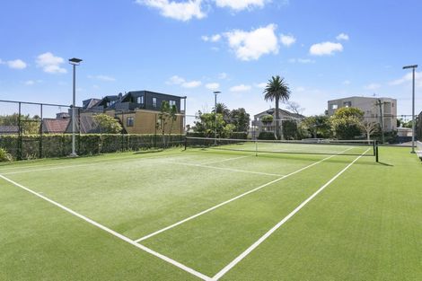 Photo of property in Shangri La Apartments, 1/97 Jervois Road, Herne Bay, Auckland, 1011
