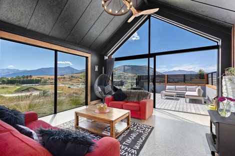 Photo of property in 11 Cunninghams Drive, Jacks Point, Queenstown, 9371