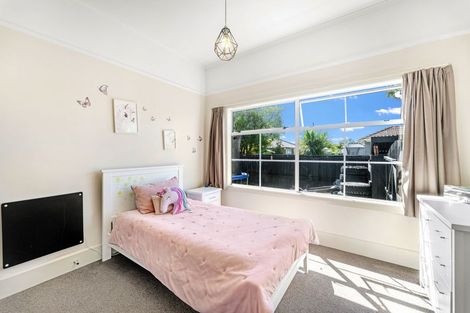 Photo of property in 62 Northcote Road, Northcote, Christchurch, 8052