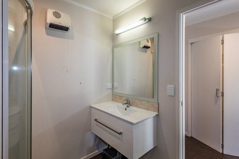 Photo of property in 18 Snowmass Drive, Ohakune, 4625