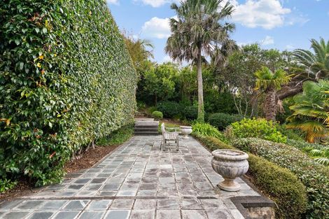 Photo of property in 220 Sandspit Road, Shelly Park, Auckland, 2014