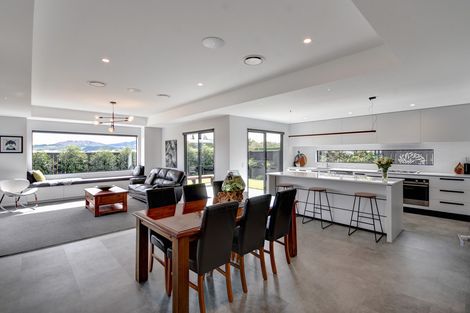 Photo of property in 10 Kinloch Place, Mosgiel, 9024