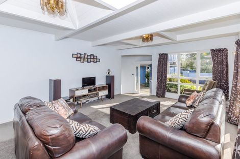 Photo of property in 25 Queen Street, Cambridge, 3434