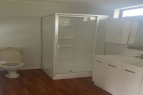 Photo of property in 109-111 Parrs Cross Road, Glen Eden, Auckland, 0612