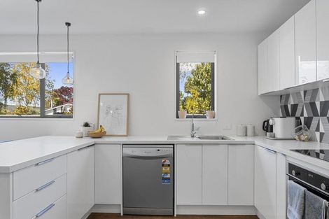 Photo of property in 1/33 Oldwood Street, Bishopdale, Christchurch, 8053