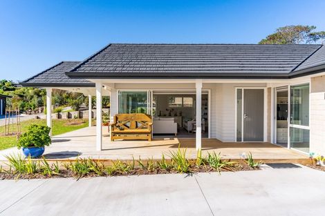 Photo of property in 32 Park Rise, Mangawhai Heads, Mangawhai, 0505