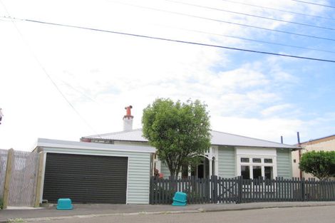 Photo of property in 43 Mccoll Street, Vogeltown, Wellington, 6021